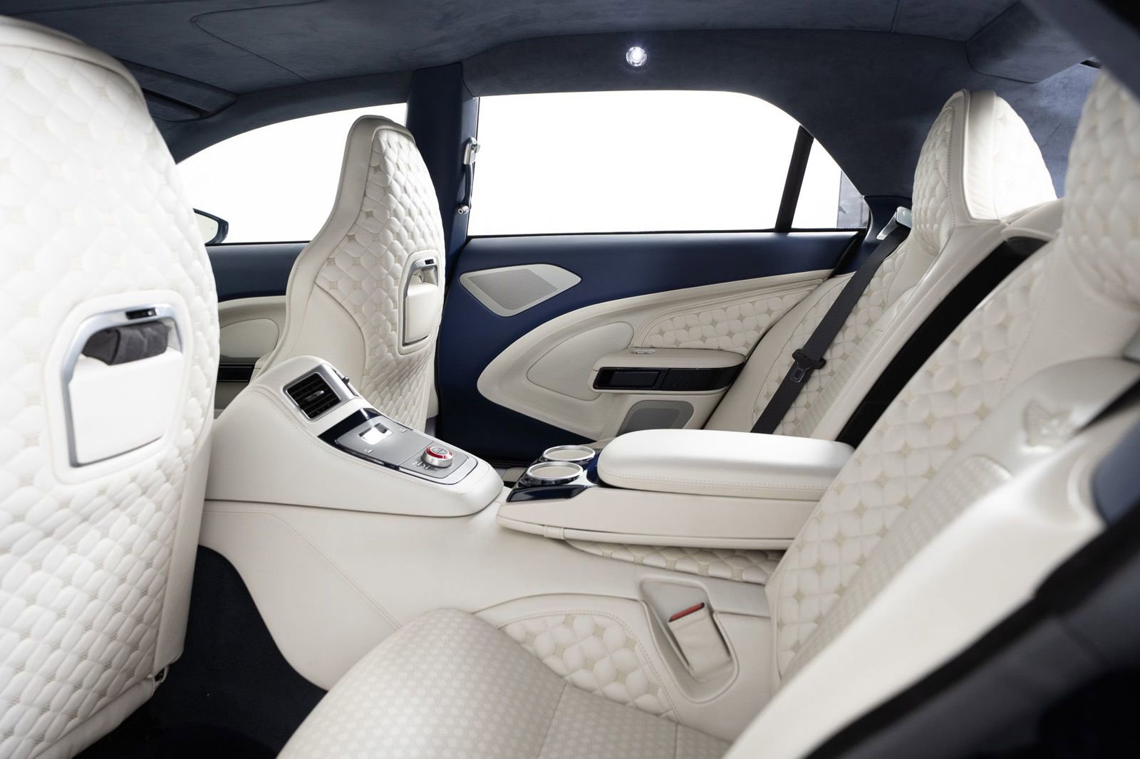 Used 2018 Aston Martin Lagonda RWD image 19