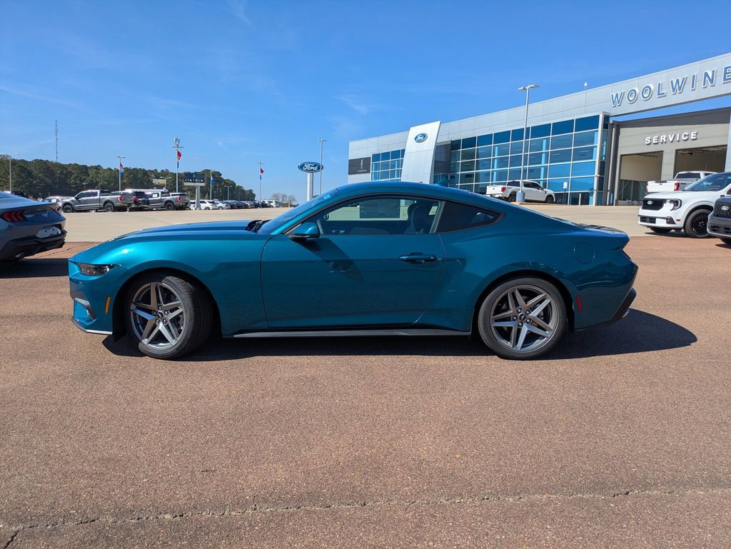 New 2026 Ford Mustang Coupe image 5