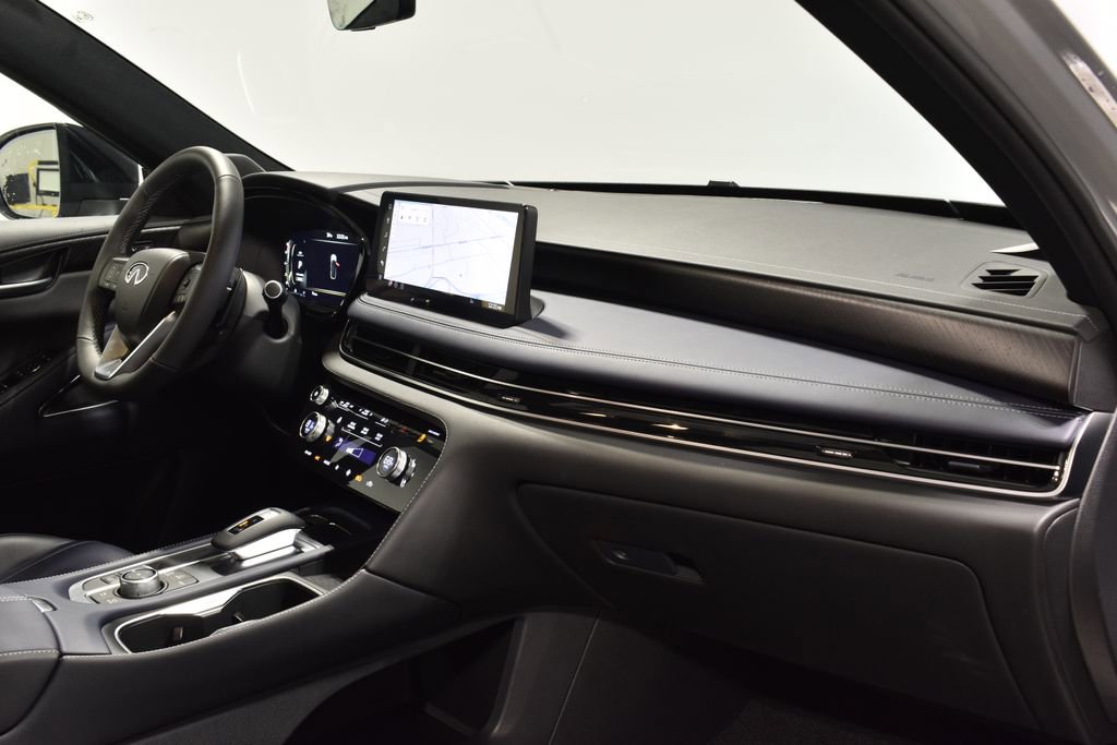 New 2026 INFINITI QX60 Sport w/ Dark Cargo Package image 17
