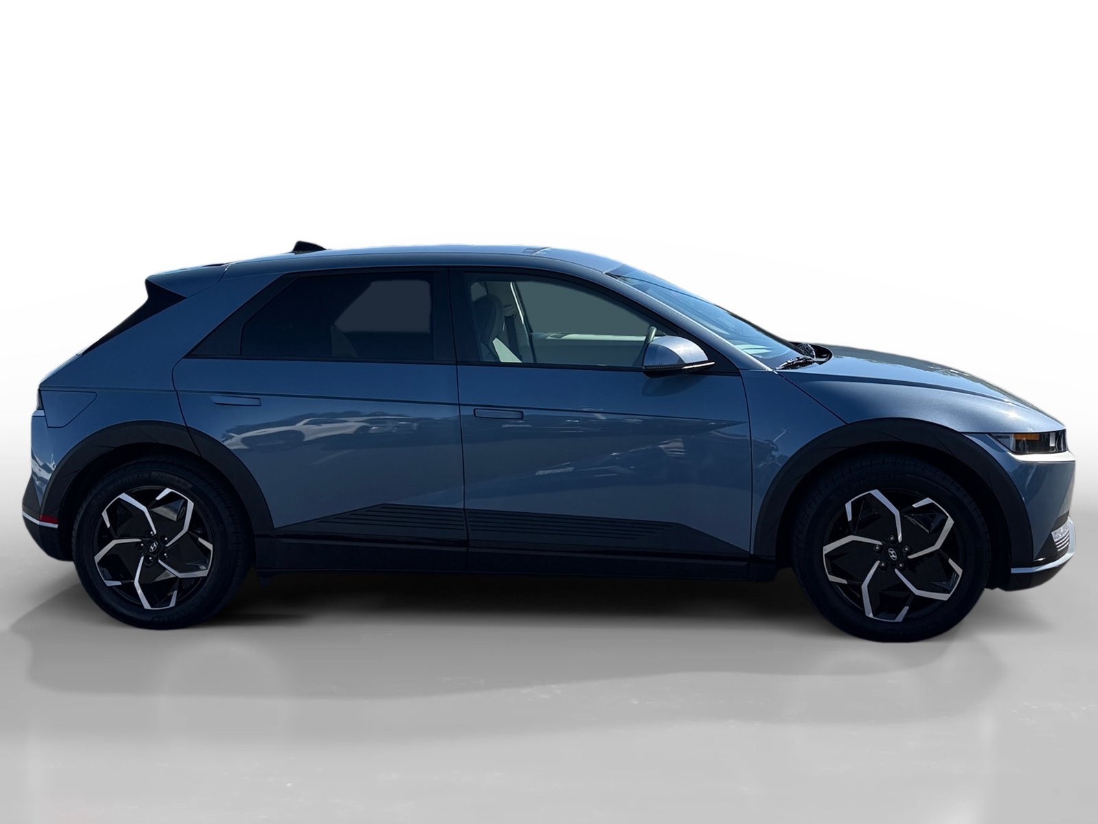 Used 2024 Hyundai Ioniq 5 SEL AWD/4WD image 6