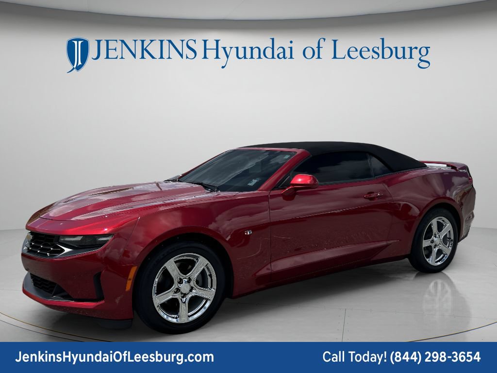 Used 2024 Chevrolet Camaro LT w/ Technology Package RWD image 11