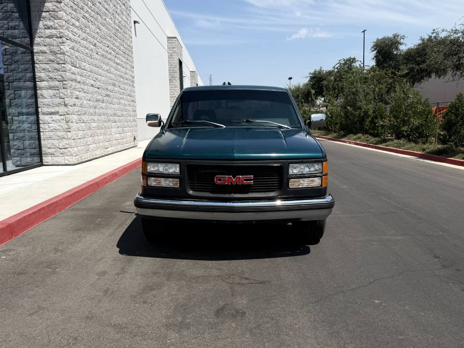 Used 1994 GMC Sierra 1500 2WD Regular Cab image 2
