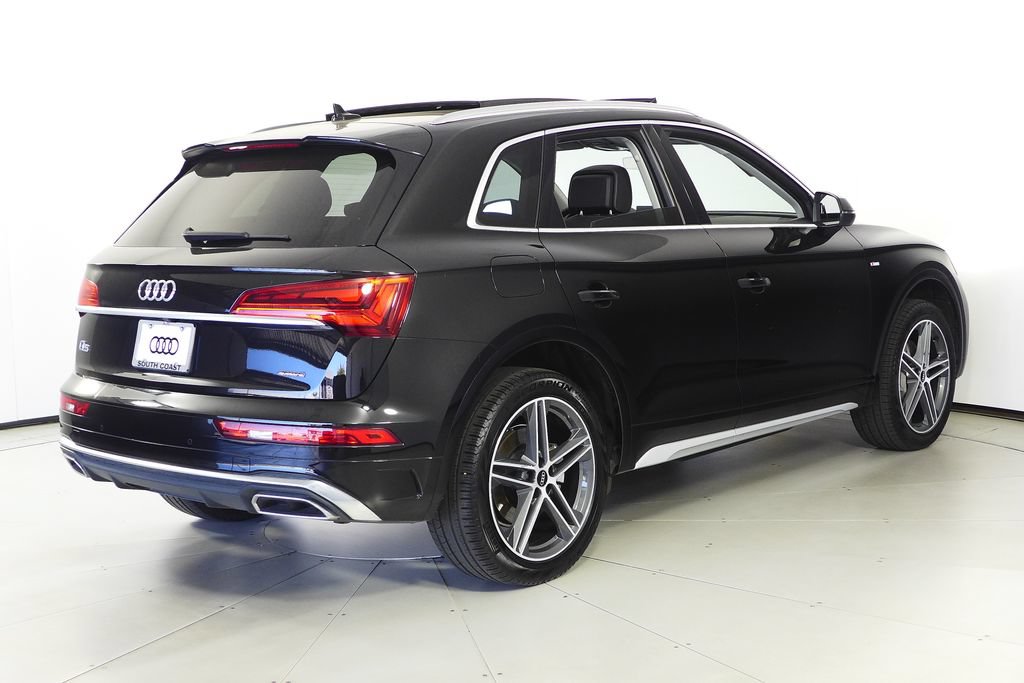 Used 2023 Audi Q5 e Premium w/ Convenience Package AWD/4WD image 7