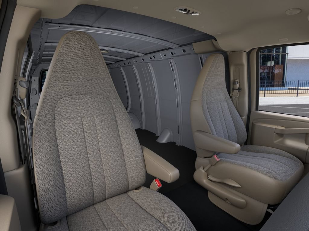 New 2026 GMC Savana 2500 Extended w/ Driver Convenience Package RWD image 16