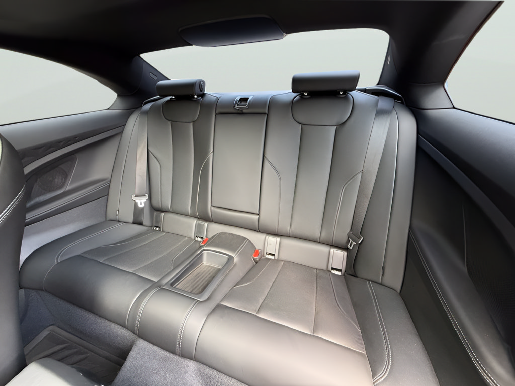 Used 2023 BMW 230i Coupe w/ Convenience Package RWD image 11