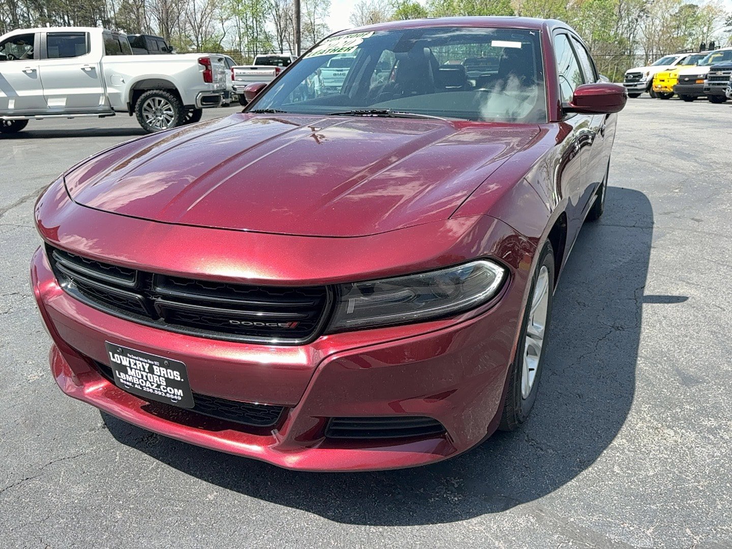 Used 2020 Dodge Charger SXT w/ Leather Interior Group RWD image 2