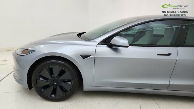 Used 2025 Tesla Model 3 RWD image 10