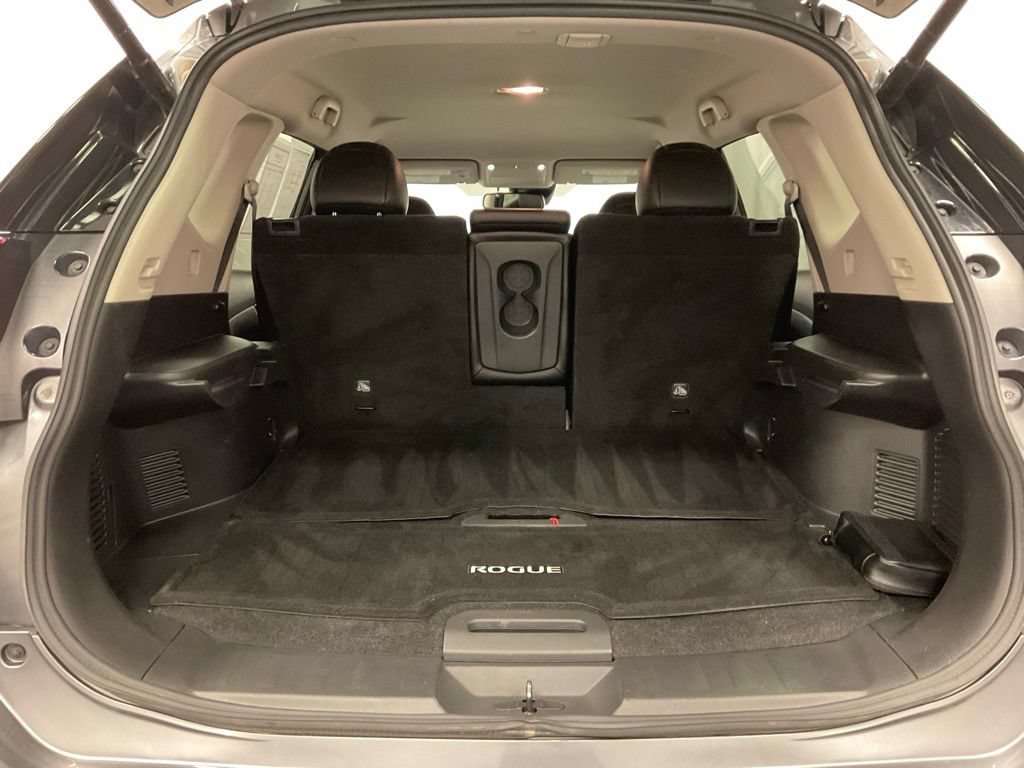 Used 2018 Nissan Rogue SL AWD/4WD image 37