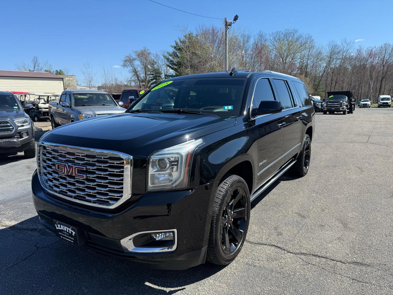 Used 2018 GMC Yukon XL Denali w/ Denali Ultimate Package AWD/4WD image 2