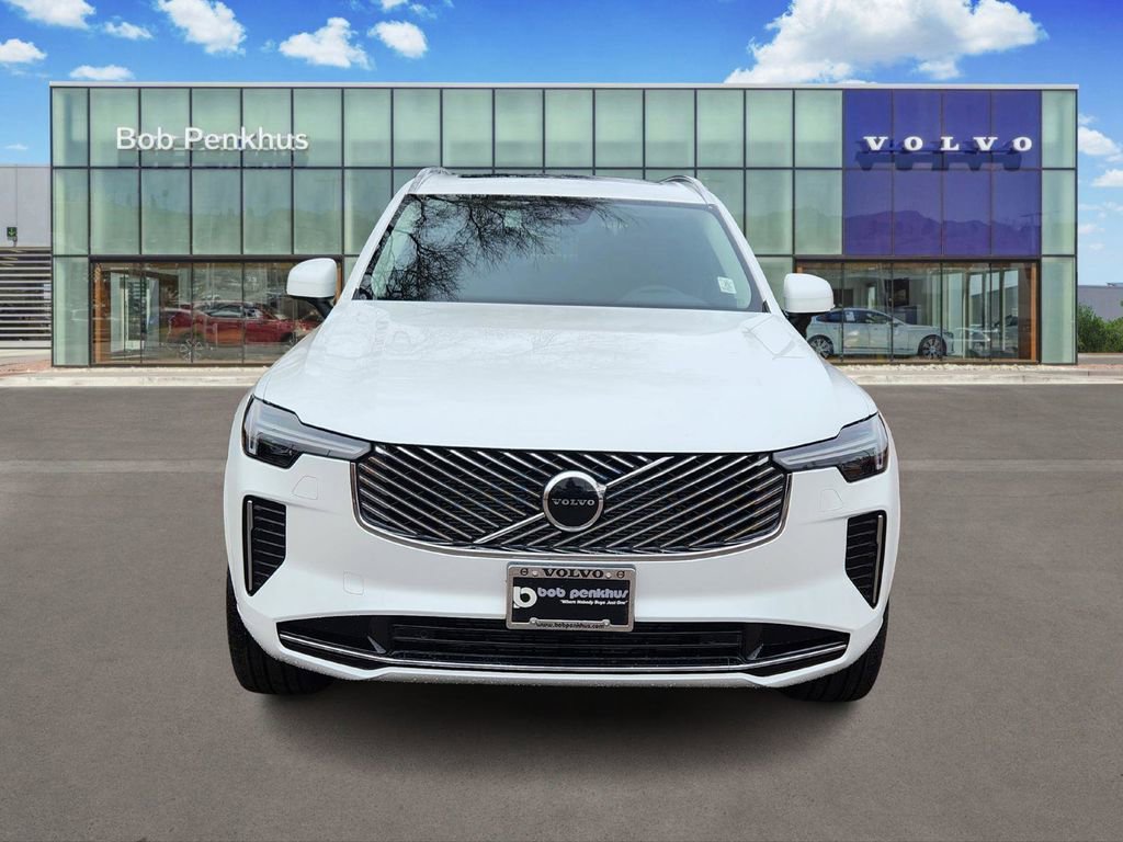 New 2025 Volvo XC90 B6 Core w/ Protection Package Premier image 27