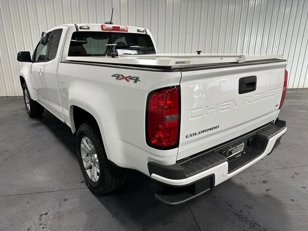Used 2022 Chevrolet Colorado LT w/ Fleet Safety Package AWD/4WD image 3