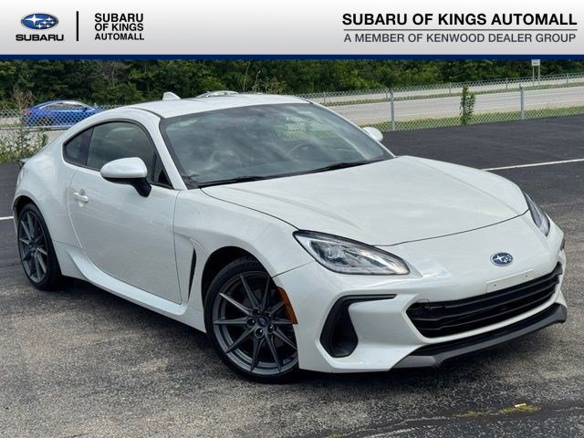 Used 2023 Subaru BRZ Limited RWD image 1