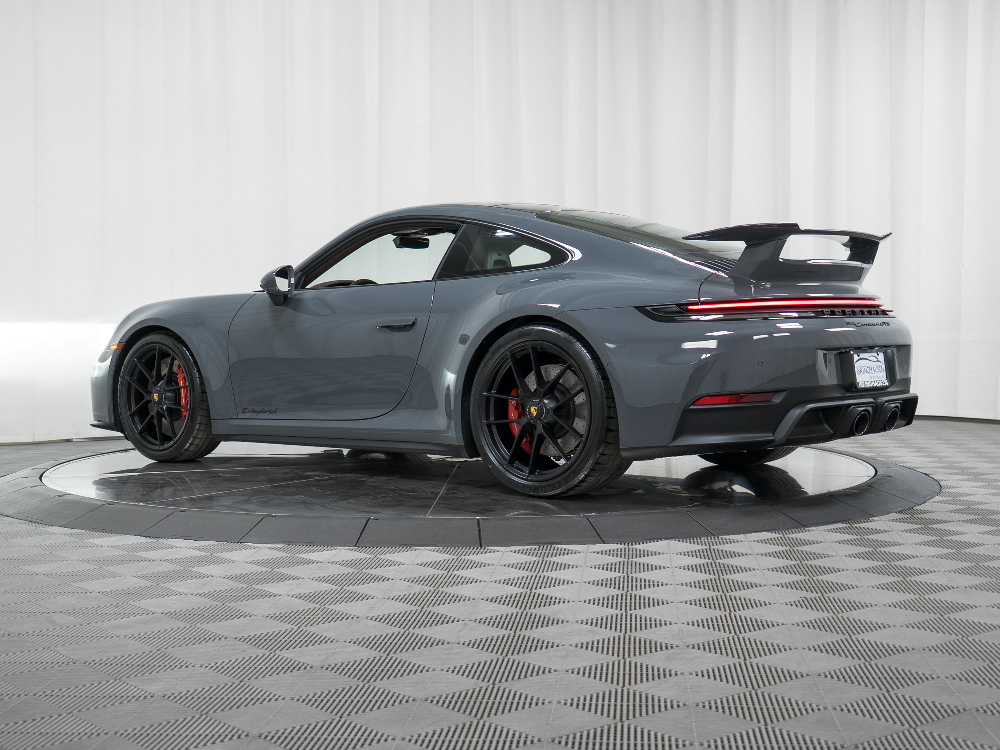 Used 2026 Porsche 911 Carrera 4 GTS image 38