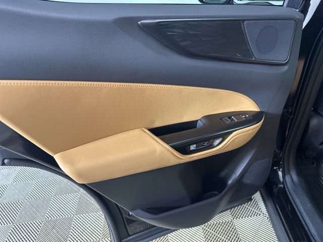 Used 2023 Lexus NX 350 AWD image 11
