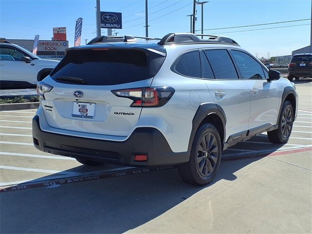 Certified 2025 Subaru Outback Onyx Edition image 4