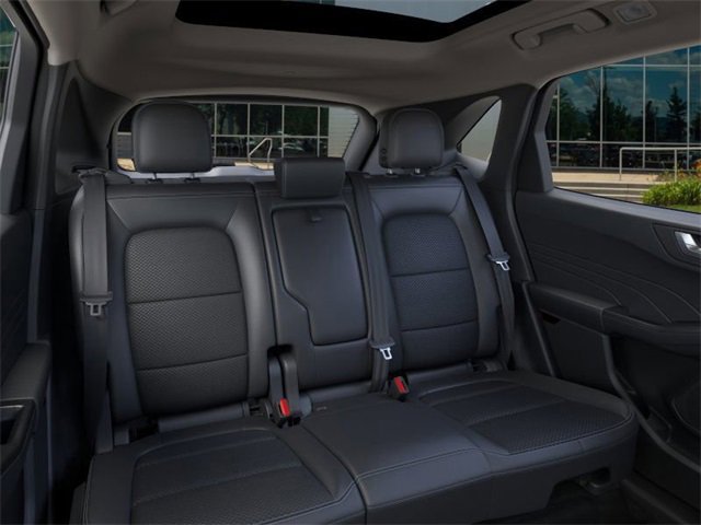 New 2025 Ford Escape SE w/ Class II Trailer Tow Package image 11