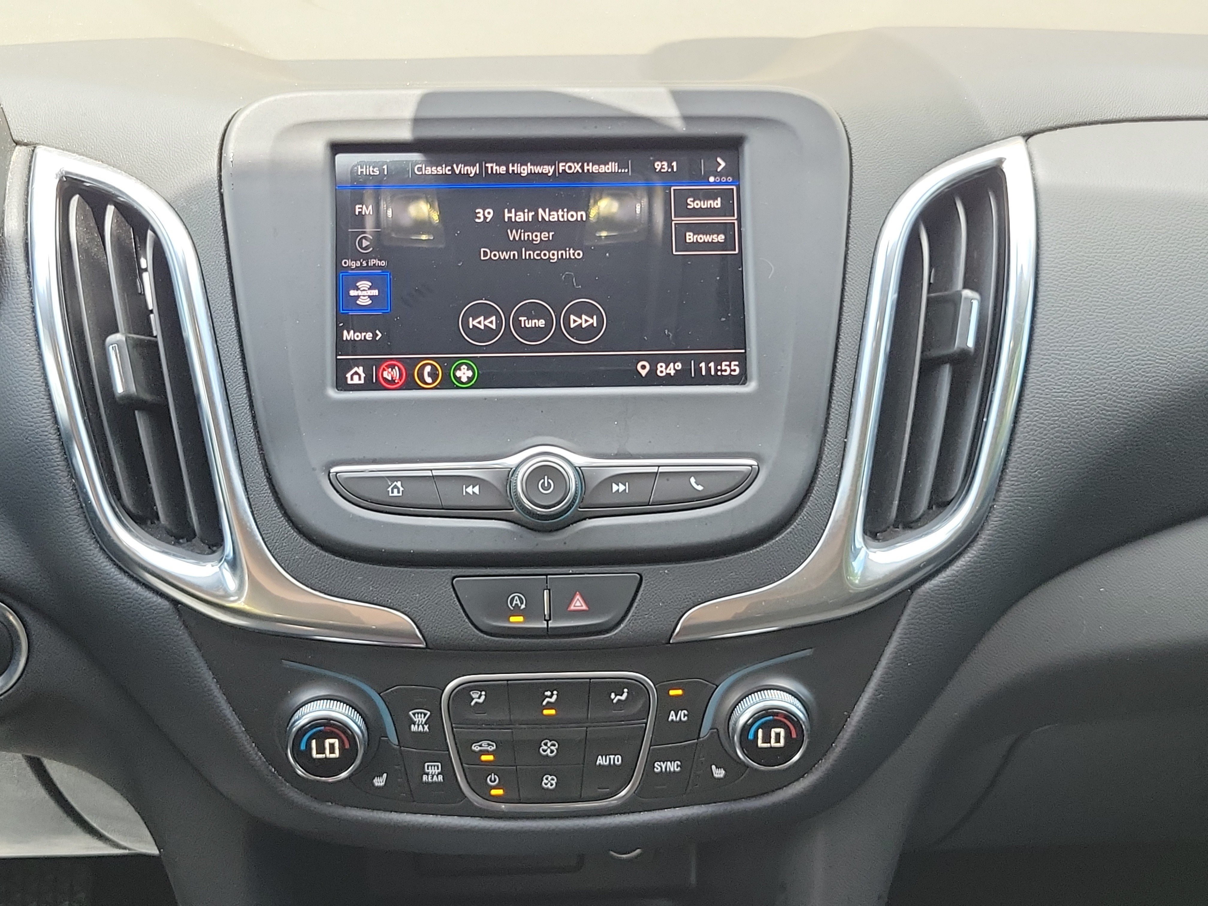 Used 2022 Chevrolet Equinox LT FWD image 16