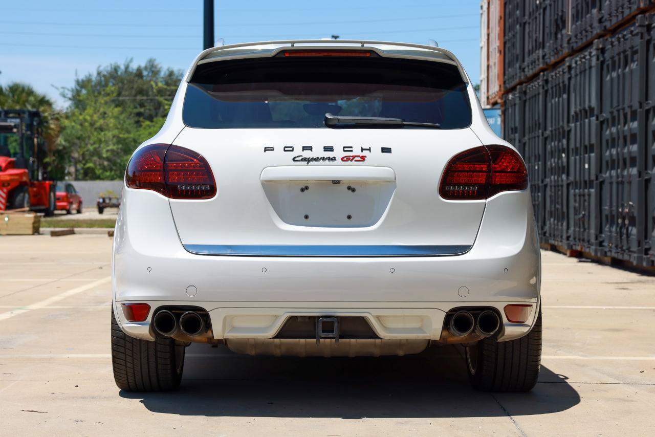 Used 2014 Porsche Cayenne GTS AWD/4WD image 9