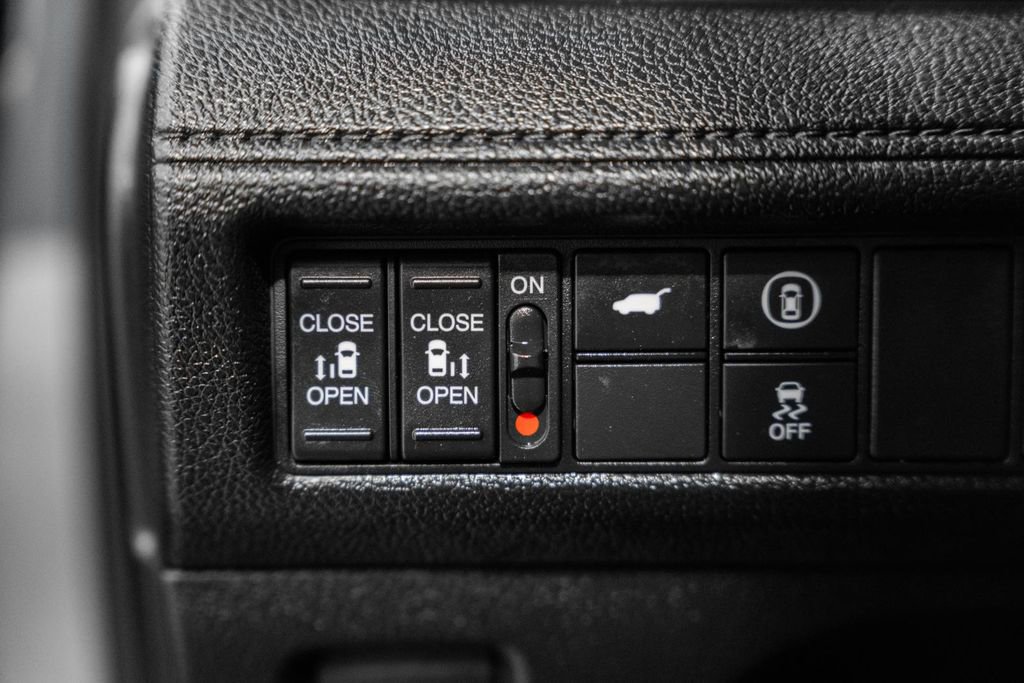 Used 2023 Honda Odyssey Sport image 45