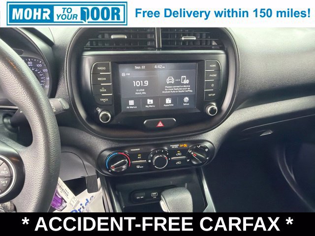 Used 2020 Kia Soul S FWD image 22