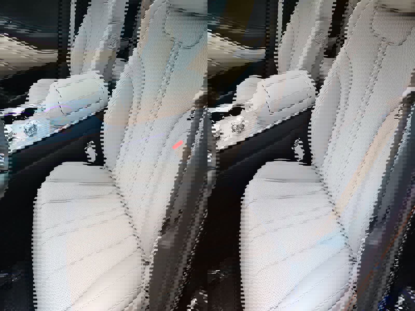 Used 2025 Genesis GV80 2.5T Select image 15