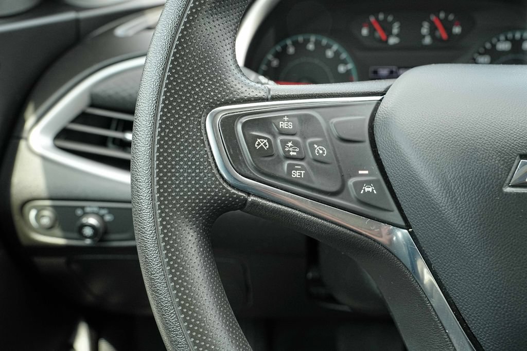 Used 2024 Chevrolet Malibu LT FWD image 33
