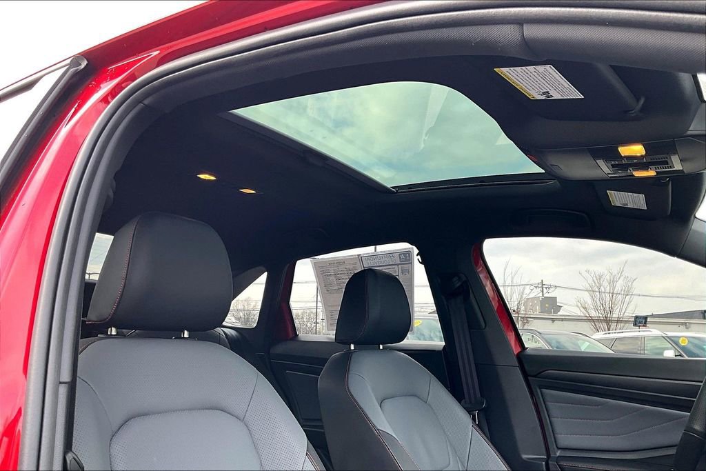 Used 2025 Volkswagen Jetta GLI Autobahn image 23