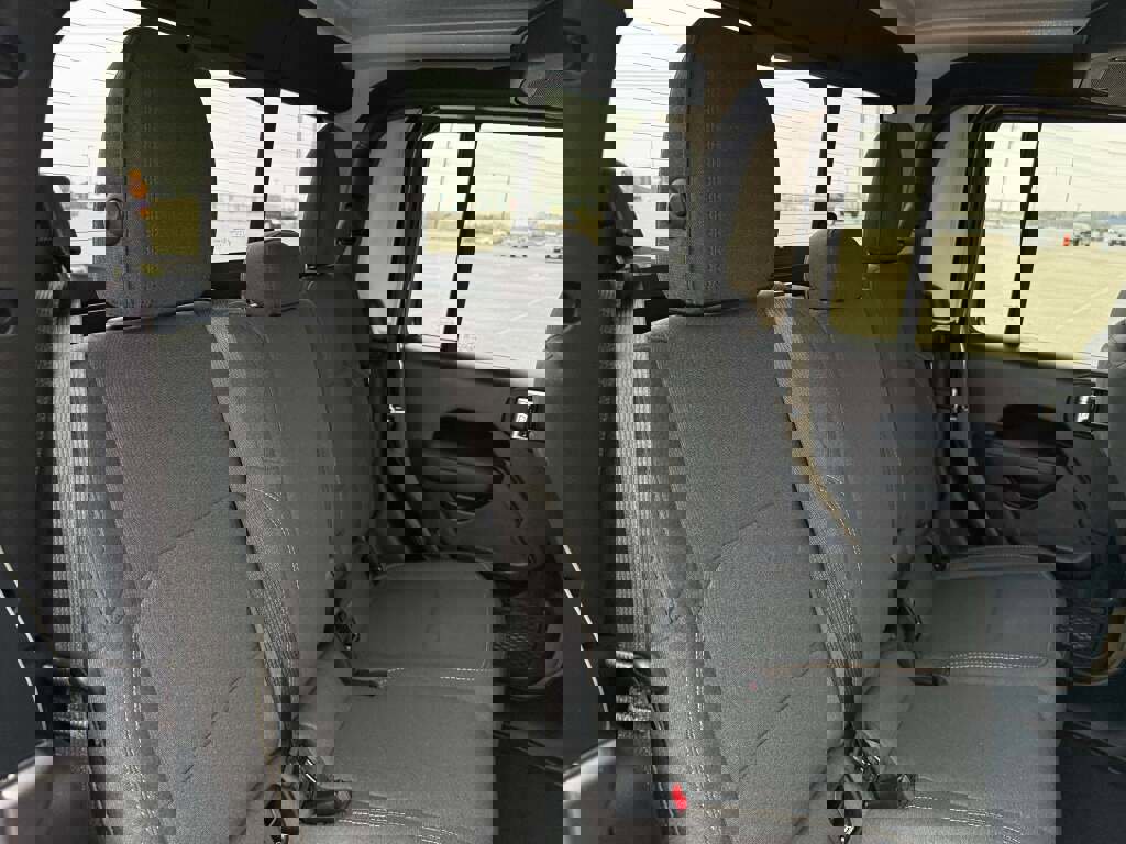 New 2026 Jeep Gladiator Sport image 30