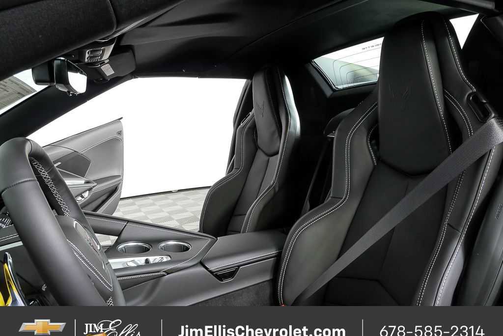 New 2026 Chevrolet Corvette Stingray Convertible w/ 1LT image 5