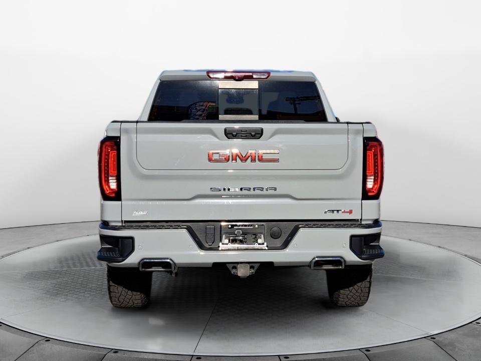 Used 2024 GMC Sierra 1500 AT4 w/ Technology Package AWD/4WD image 6