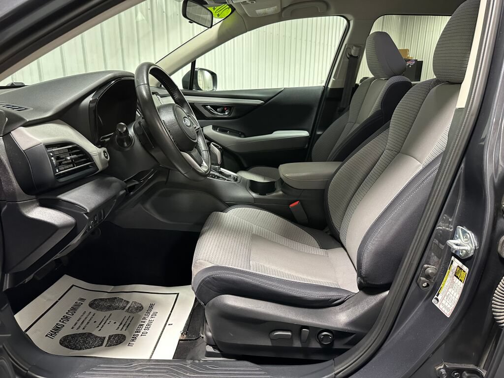 Used 2024 Subaru Outback Premium AWD/4WD image 9