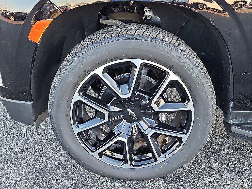 Used 2024 Chevrolet Tahoe RST image 13