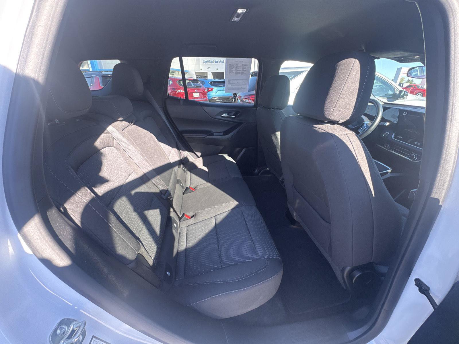 Used 2026 Chevrolet Equinox LT FWD image 12