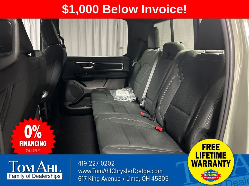 New 2026 RAM 1500 4x4 Crew Cab image 21