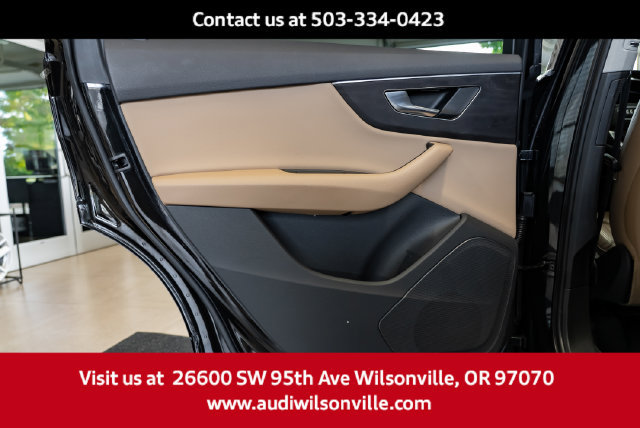 Used 2023 Audi Q7 2.0T Premium w/ Convenience Package AWD/4WD image 25