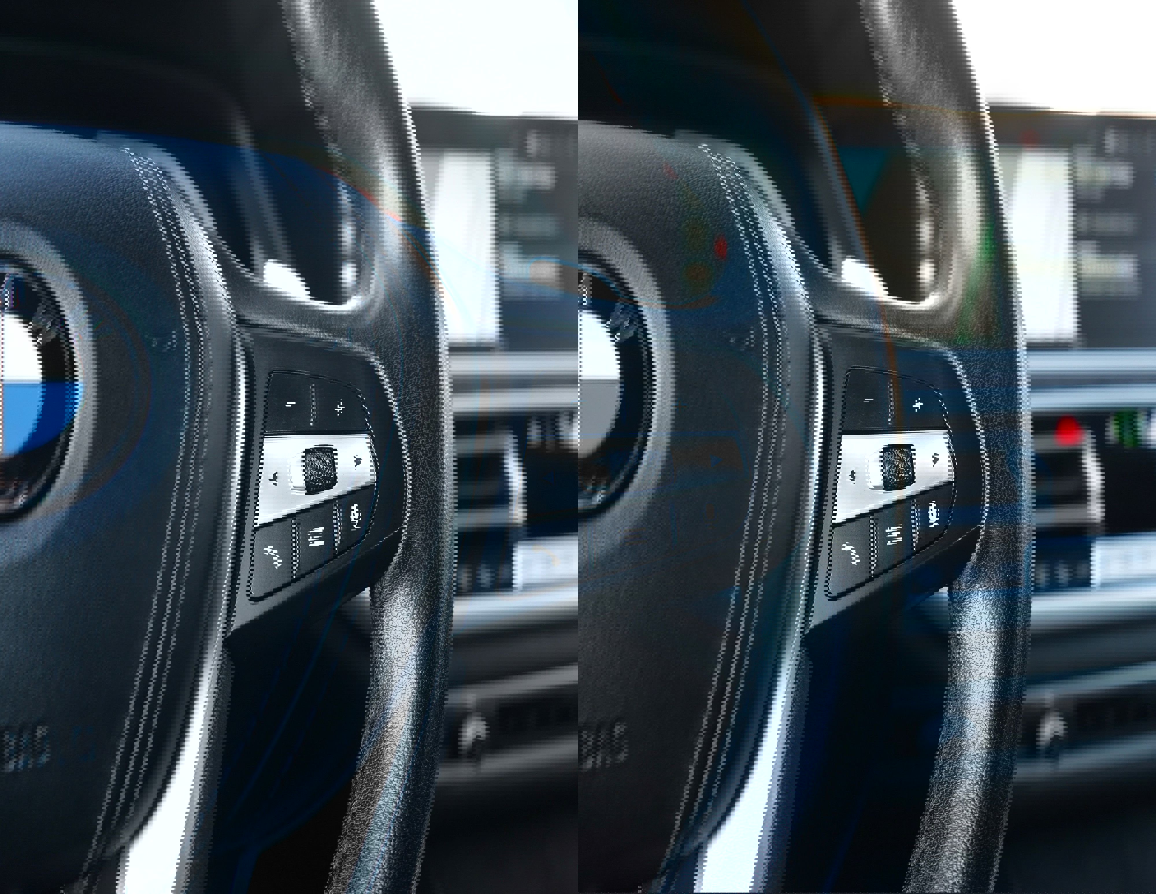 Used 2022 BMW X5 xDrive40i w/ Premium Package AWD/4WD image 20