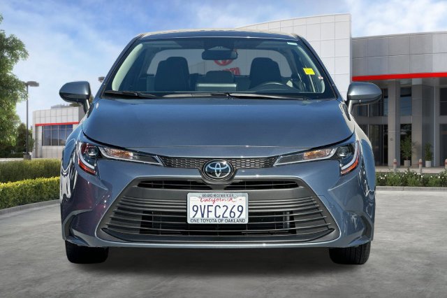 Used 2026 Toyota Corolla LE w/ LE Premium Package FWD image 11