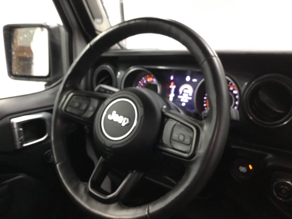 Used 2023 Jeep Wrangler Sport image 34