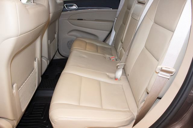 Used 2019 Jeep Grand Cherokee Limited image 17