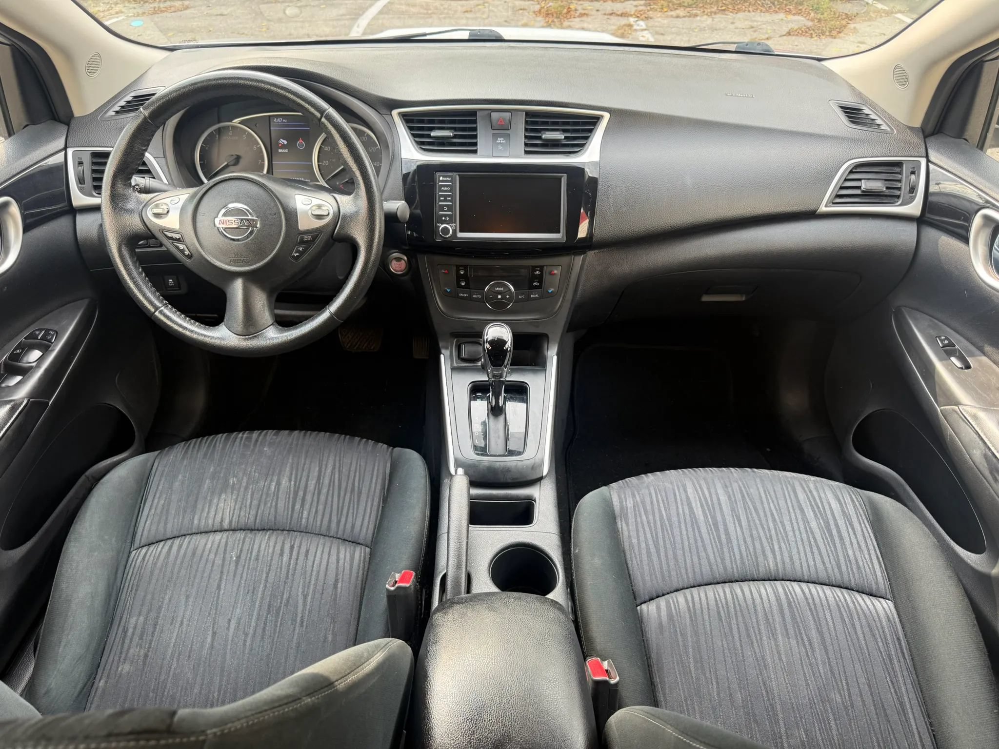 Used 2019 Nissan Sentra SV FWD image 10