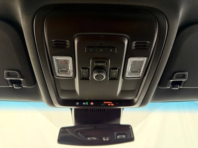 Used 2024 Chevrolet Suburban RST w/ Luxury Package AWD/4WD image 45
