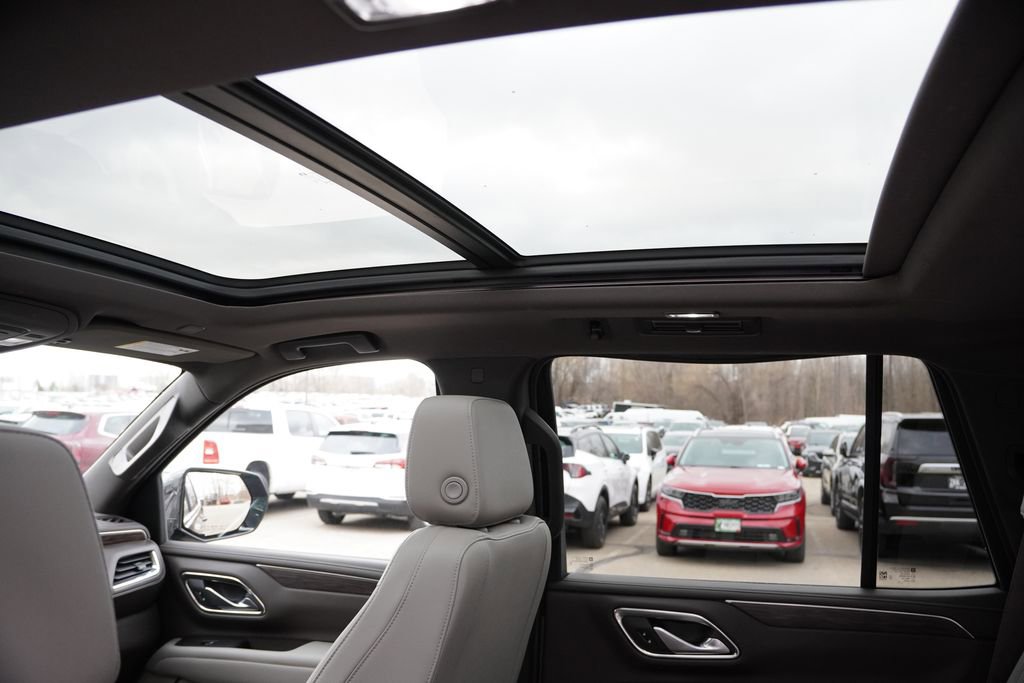 Used 2022 Chevrolet Tahoe LT w/ LT Signature Package image 20