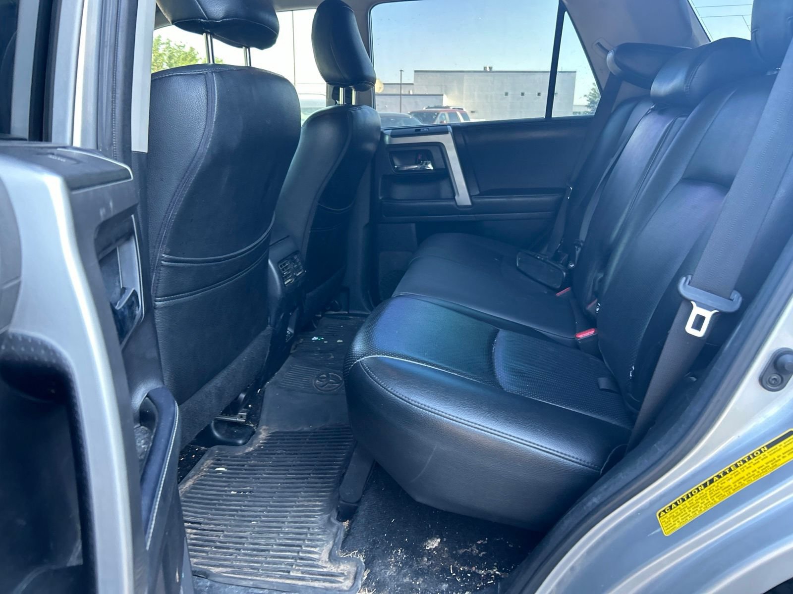 Used 2022 Toyota 4Runner SR5 AWD/4WD image 9