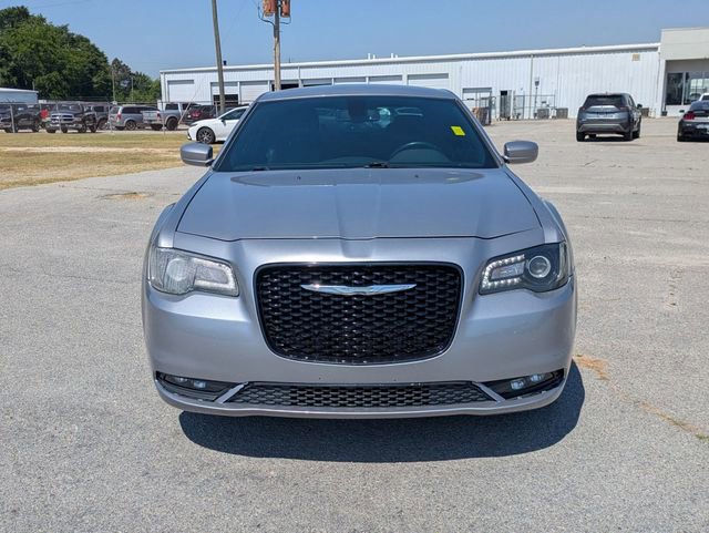 Used 2017 Chrysler 300 S AWD/4WD image 7