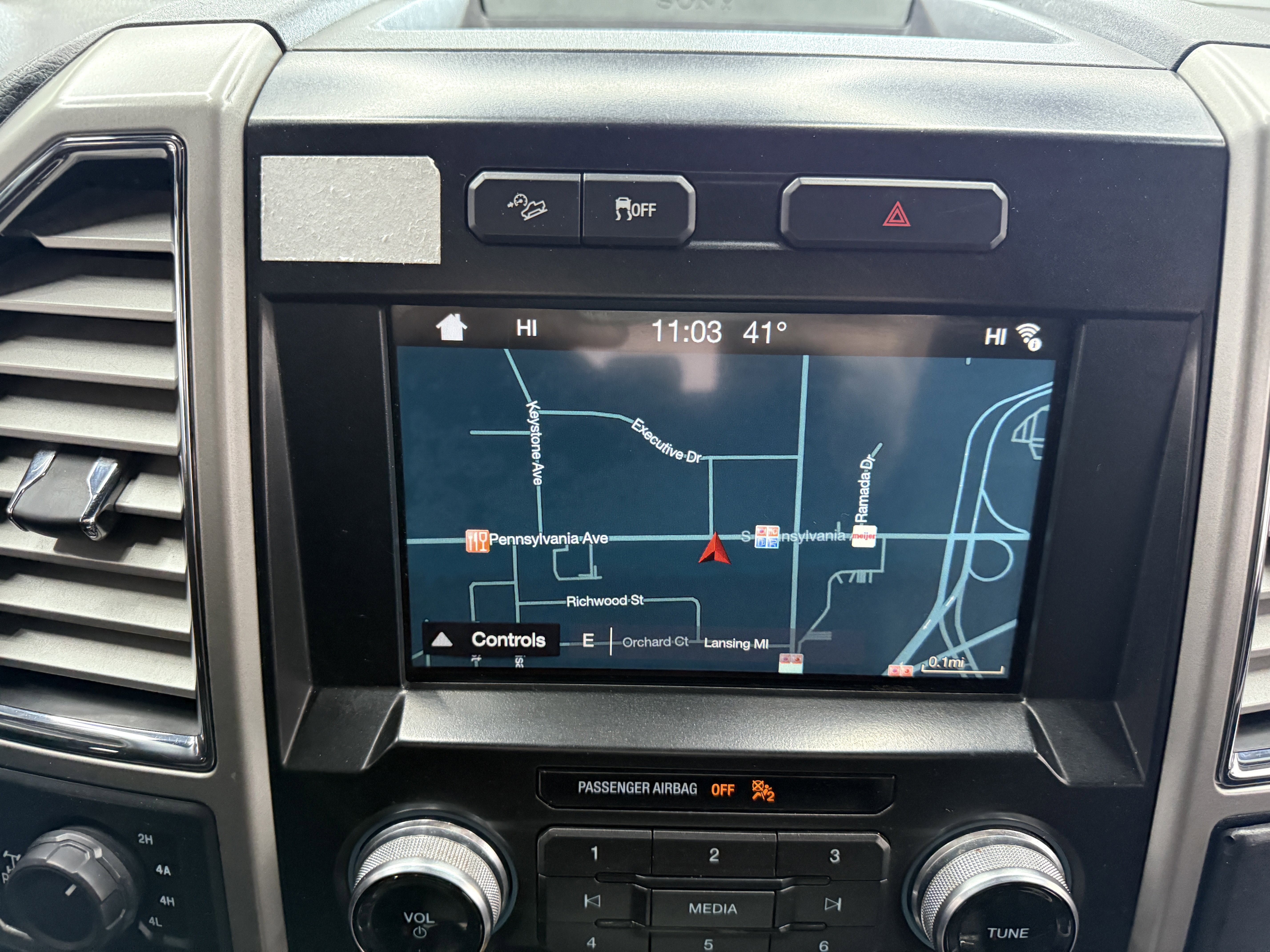 Used 2016 Ford F150 Lariat w/ Equipment Group 502A Luxury image 17