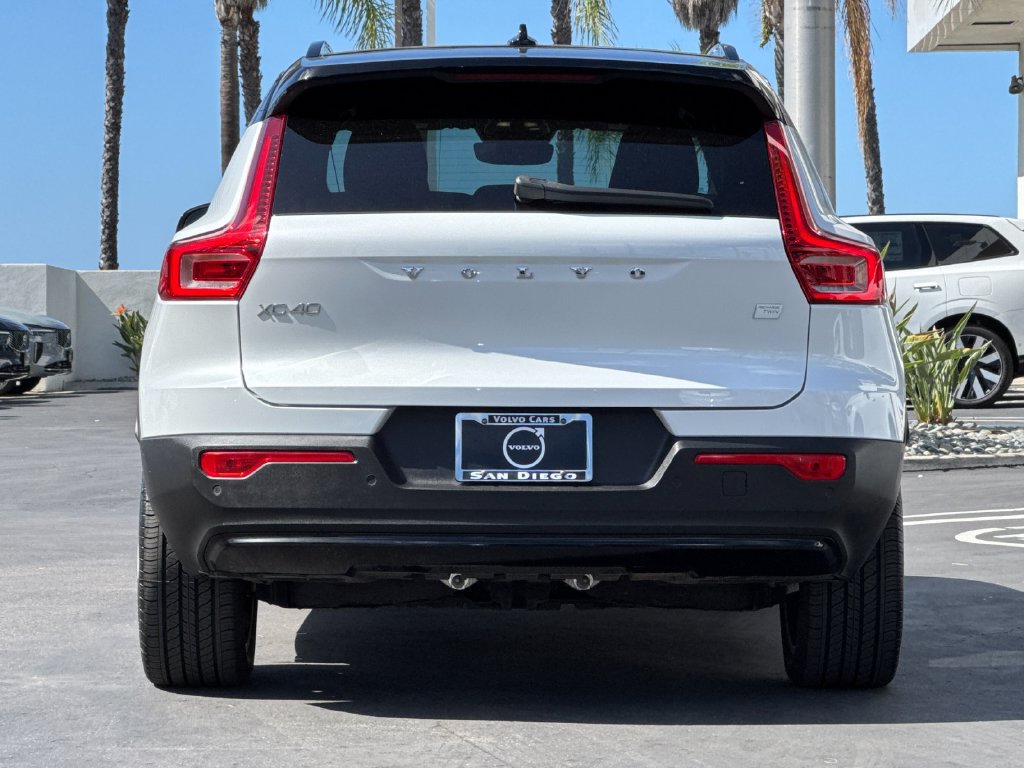 Certified 2023 Volvo XC40 Recharge Plus AWD/4WD image 4