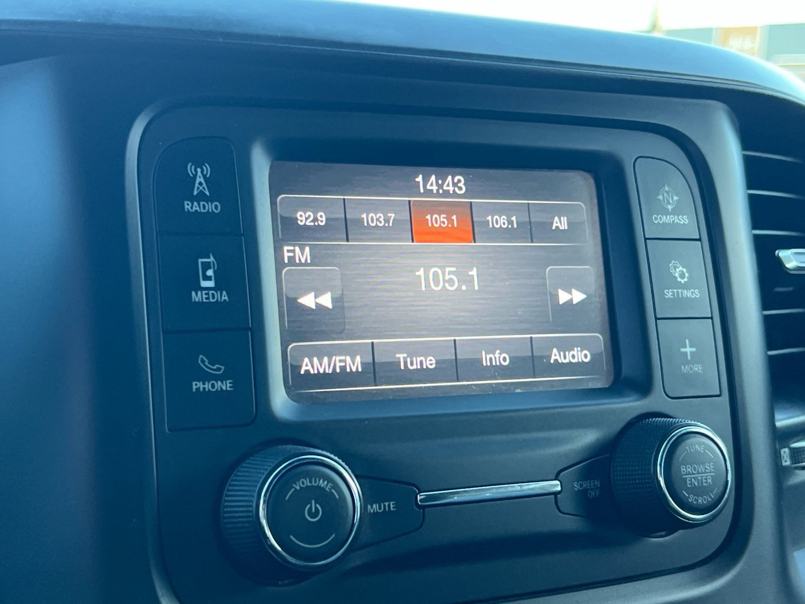 Used 2021 RAM 2500 Big Horn image 17