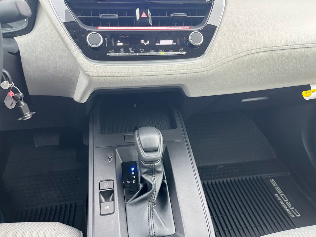 New 2026 Toyota Corolla Cross L image 18