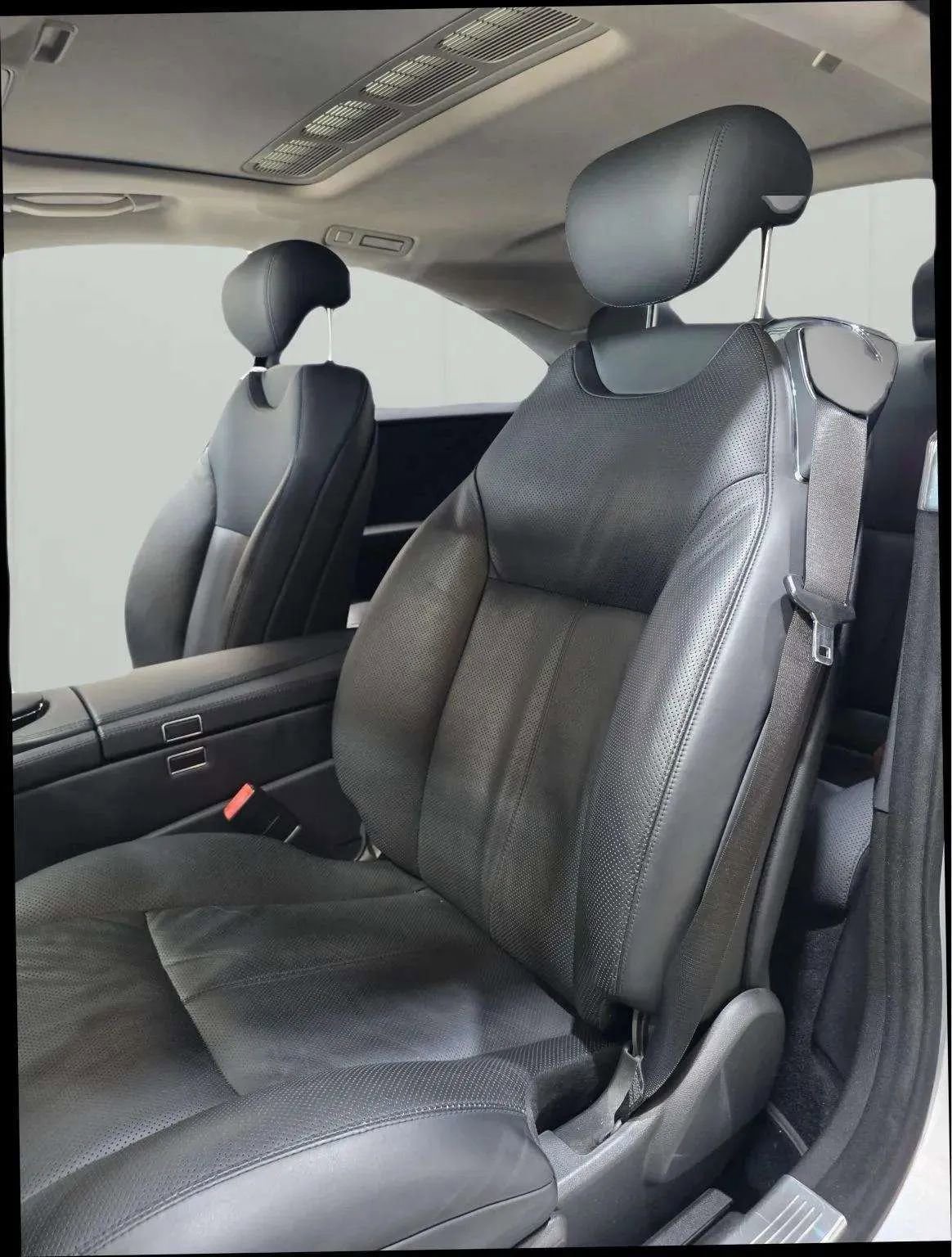 Used 2008 Mercedes-Benz CL 550 image 25