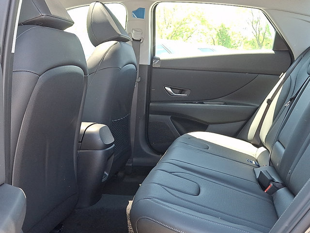 New 2026 Hyundai Elantra Limited FWD image 11
